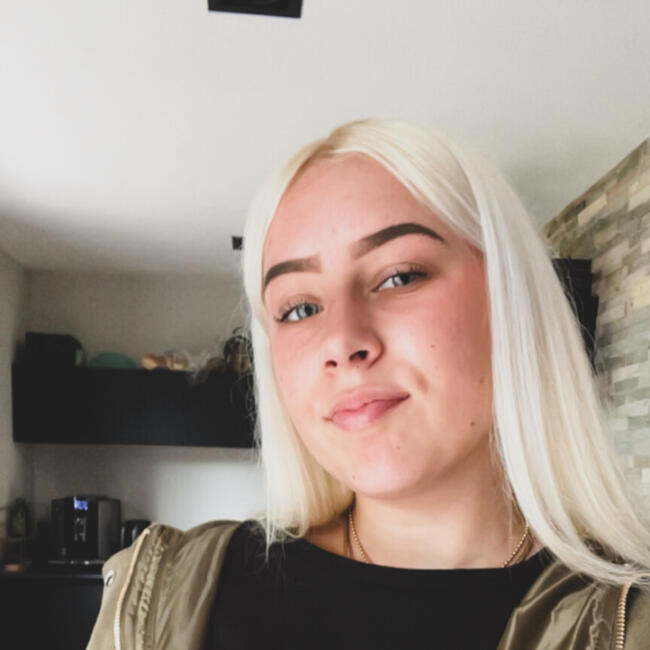 Babysitter in Den Helder: Kyra