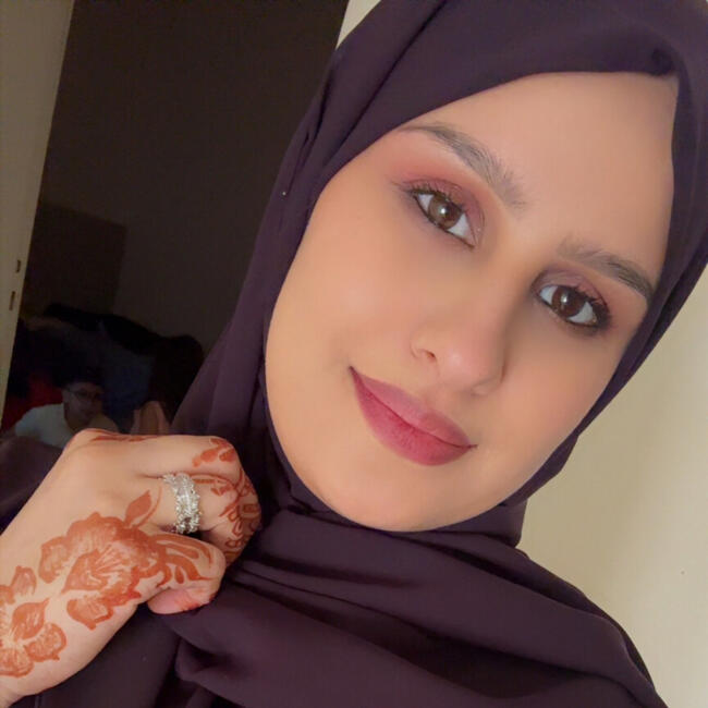 وظيفة جليسة أطفال في زرقاء: Rawan