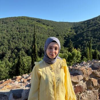 Dil bölgesinde bebek bakıcısı: Asudenur