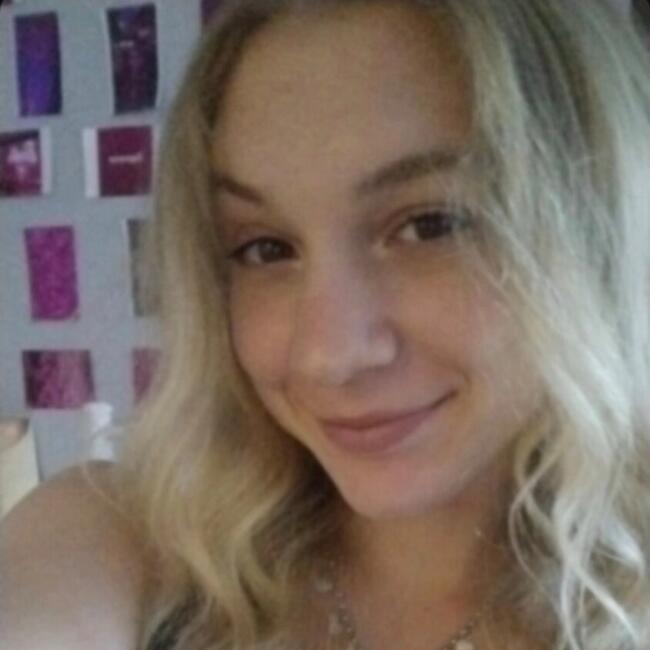 Babysitter in Korydallos: Konstantina