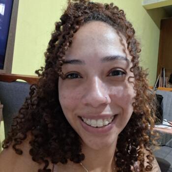 Babysitter Itapecerica da Serra: Evelyn