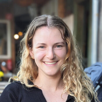 Babysitting job in Brisbane: babysitting job Laura