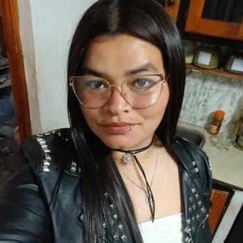 Babysitter Monte Grande: Victoria