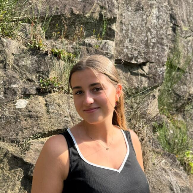 Babysitter in Rezé: Emma