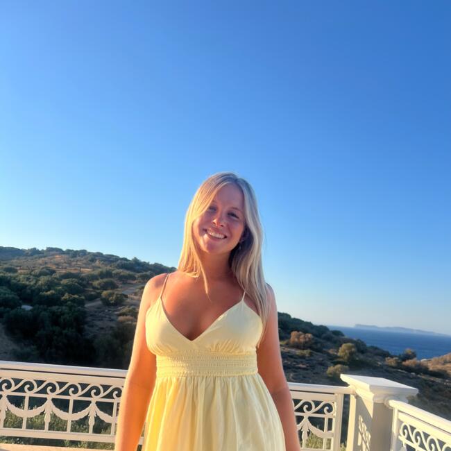 Babysitter in Mérignac: Eva