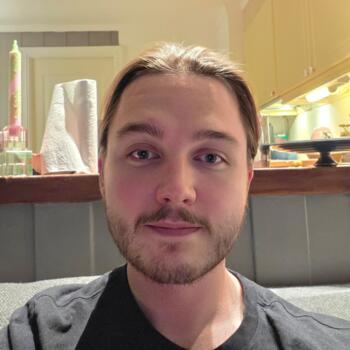 Barnevakt Kalvøya (Akershus): Adrian