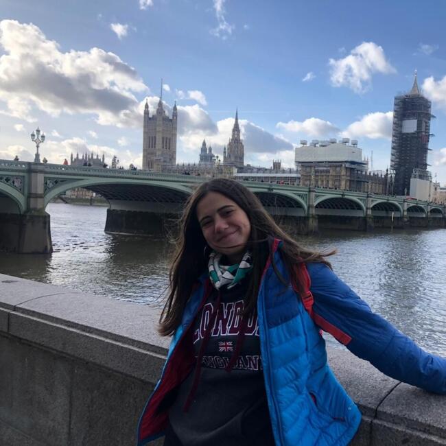 Babysitter in Madison: Valentina