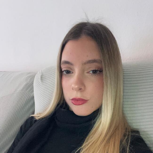 Canguro en Rubí: Naiara Rodriguez