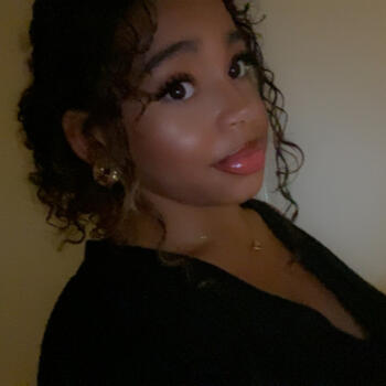 Baby-sitter Saint-André-de-l'Eure: Clara