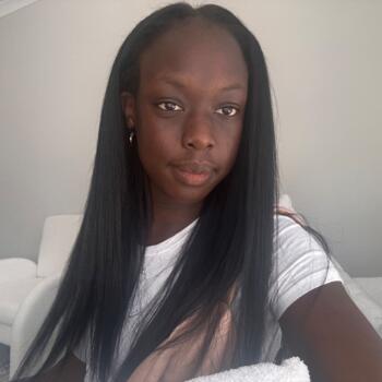 Babysitter in Melbourne: Condelisa