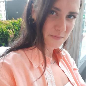 Babysitter Genova: Stela