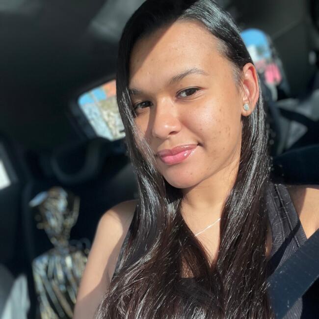 Babysitter in Uberlândia: Gabriela