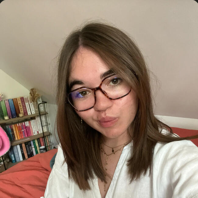 Babysitter in Calais: Augustine