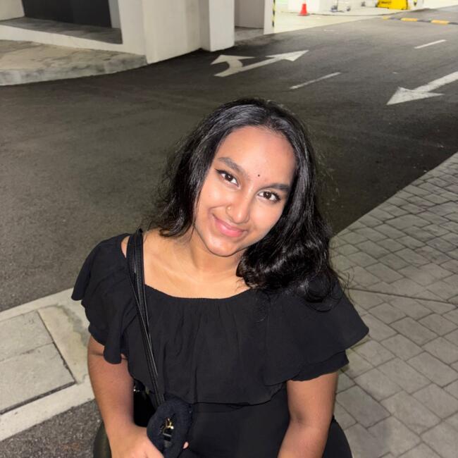 Pengasuh di Kuala Lumpur: Sarushri