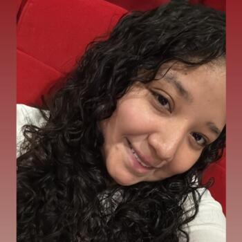 Babysitter in Ivry-sur-Seine: Carolina