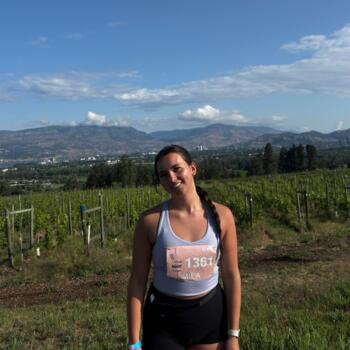 Baby-sitter in Kelowna: Mila
