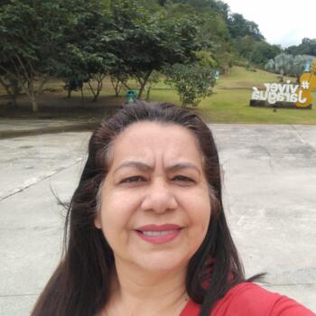 Babysitter in Londrina: Simone