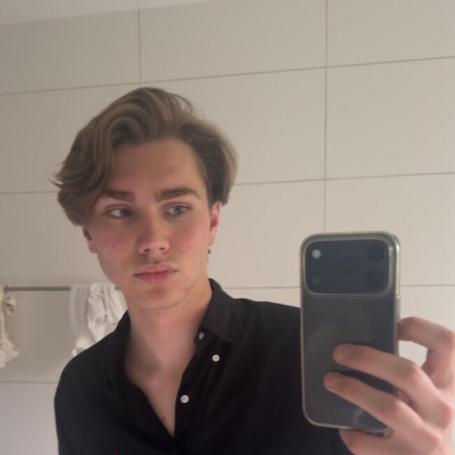 Babysitter in Garphyttan: Charlie