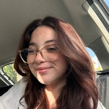 Babysitter in Sobral de Monte Agraço: Gabriela