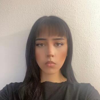 Babysitter in Créteil: Fatima