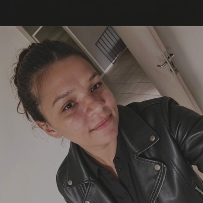 Babysitter in Osasco: Tamires