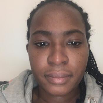 Babysitting job in Wallsend: babysitting job Taiwo