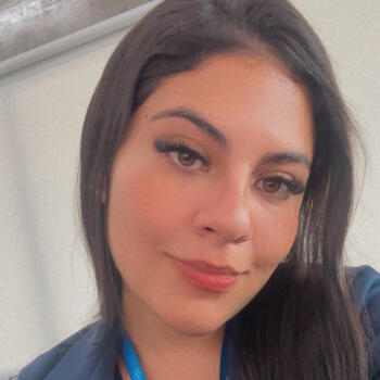 Babysitting job in Piçarras: babysitting job Nicole