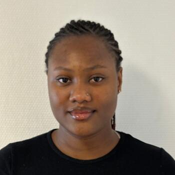 Baby-sitter à Lyon: RENEE CLAIRE GRACE EMMANUELLA