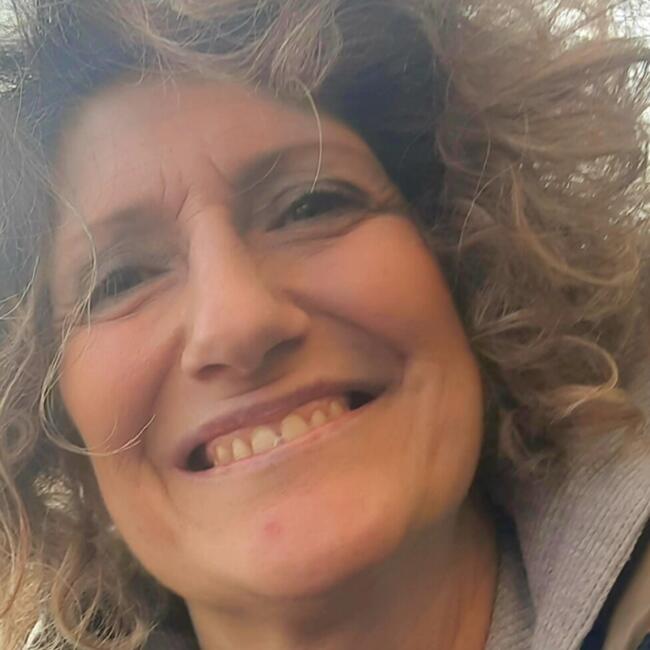 Tata a Sesto San Giovanni: Simona