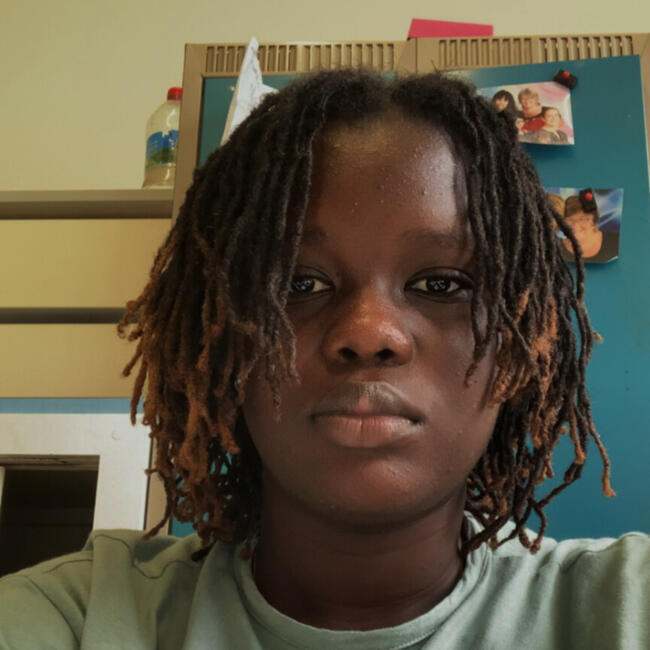 Babysitter in Saint-Ouen-l'Aumône: Khadidiatou