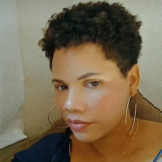 Babysitter in Angra dos Reis: Emiliane de Paula Martins