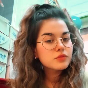 Babysitter στην πόλη Κορυδαλλός: Μαρία