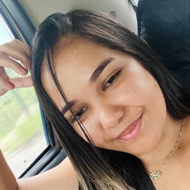 Babá em Salvador: Larissa