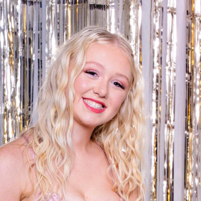 Nanny in Lawrence: Amy