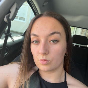 Babysitter στην περιοχή Ρεν: Lola