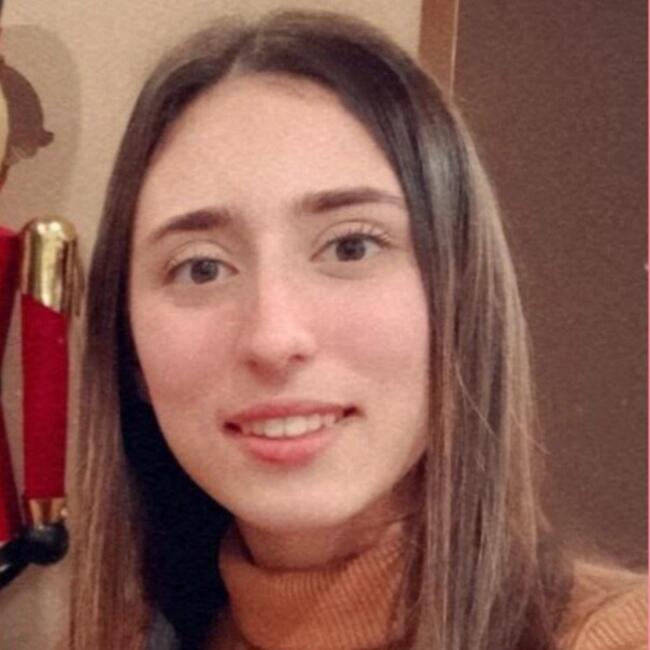 Babysitter in Bari: Gabriella