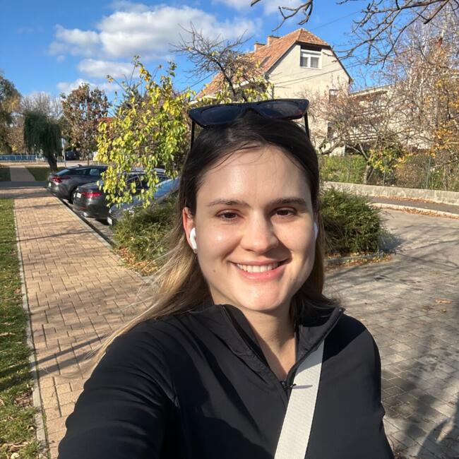 Babysitting job in Budapest: Edina