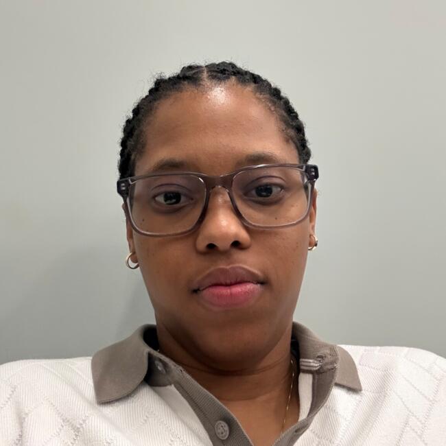 Babysitter in Richmond (Ontario): Faf-annia