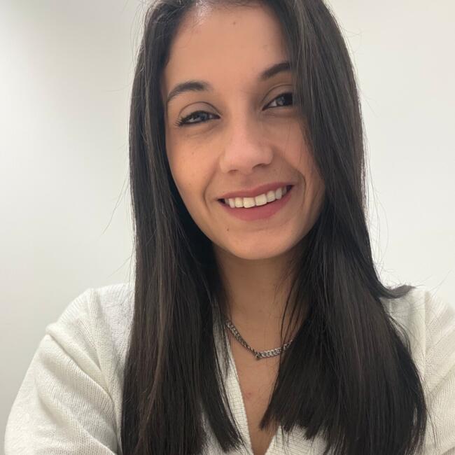 Babysitter in Heredia: Karen