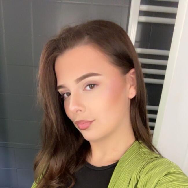 Babysitter in Écouen: Lauria