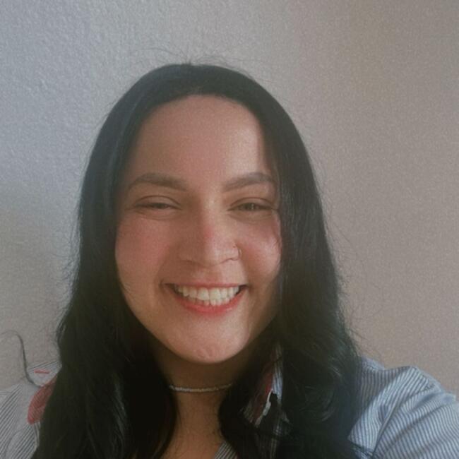 Babá em Petrópolis: Raiane