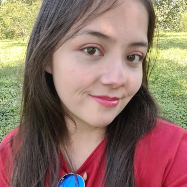 Babysitter in Luque: Ambar Galeano