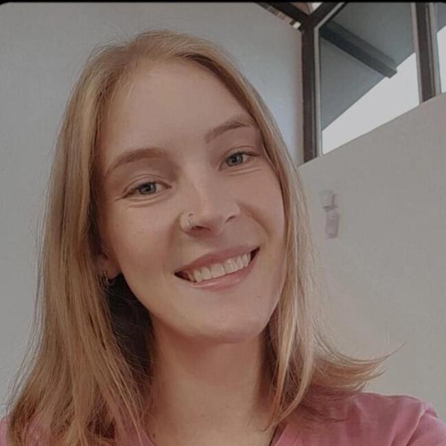 Babysitter in Chapecó: Edna