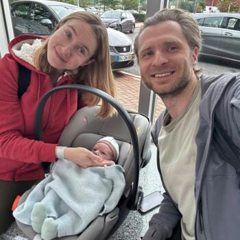Babysitting job in Cascais: babysitting job Dmitry