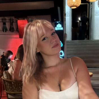 Babysitter in Niš: Andrea