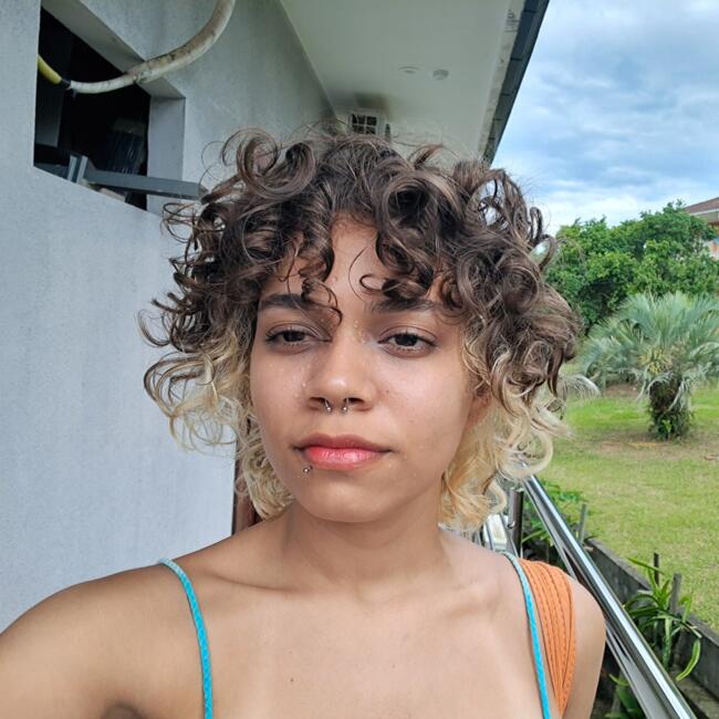 Babysitter in Ananindeua: Leticia