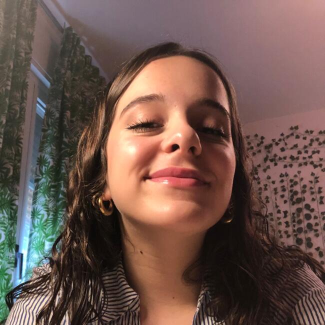 Babysitter in Faenza: Laura Ivonne