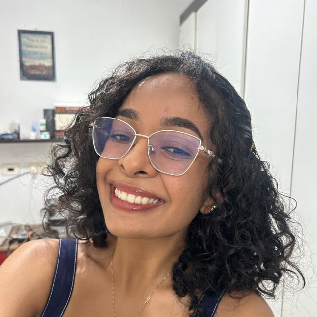 Babysitter in São Paulo: Ana