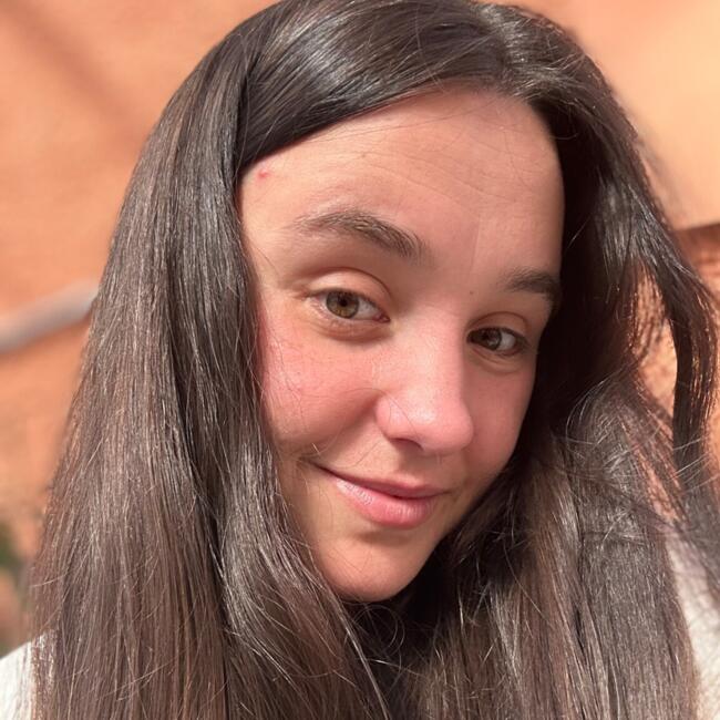 Babysitting job in Câmara de Lobos: Cândida