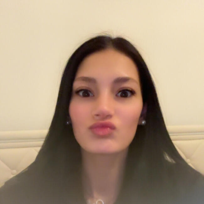 Babysitter in Collonges-au-Mont-d'Or: Sephia